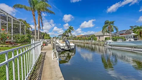 4735 Starboard Drive Bradenton FL 34208