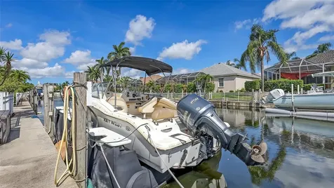 4735 Starboard Drive Bradenton FL 34208