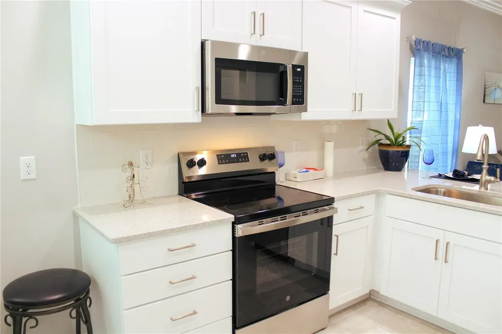 2112 Waitman Leesburg FL 34748