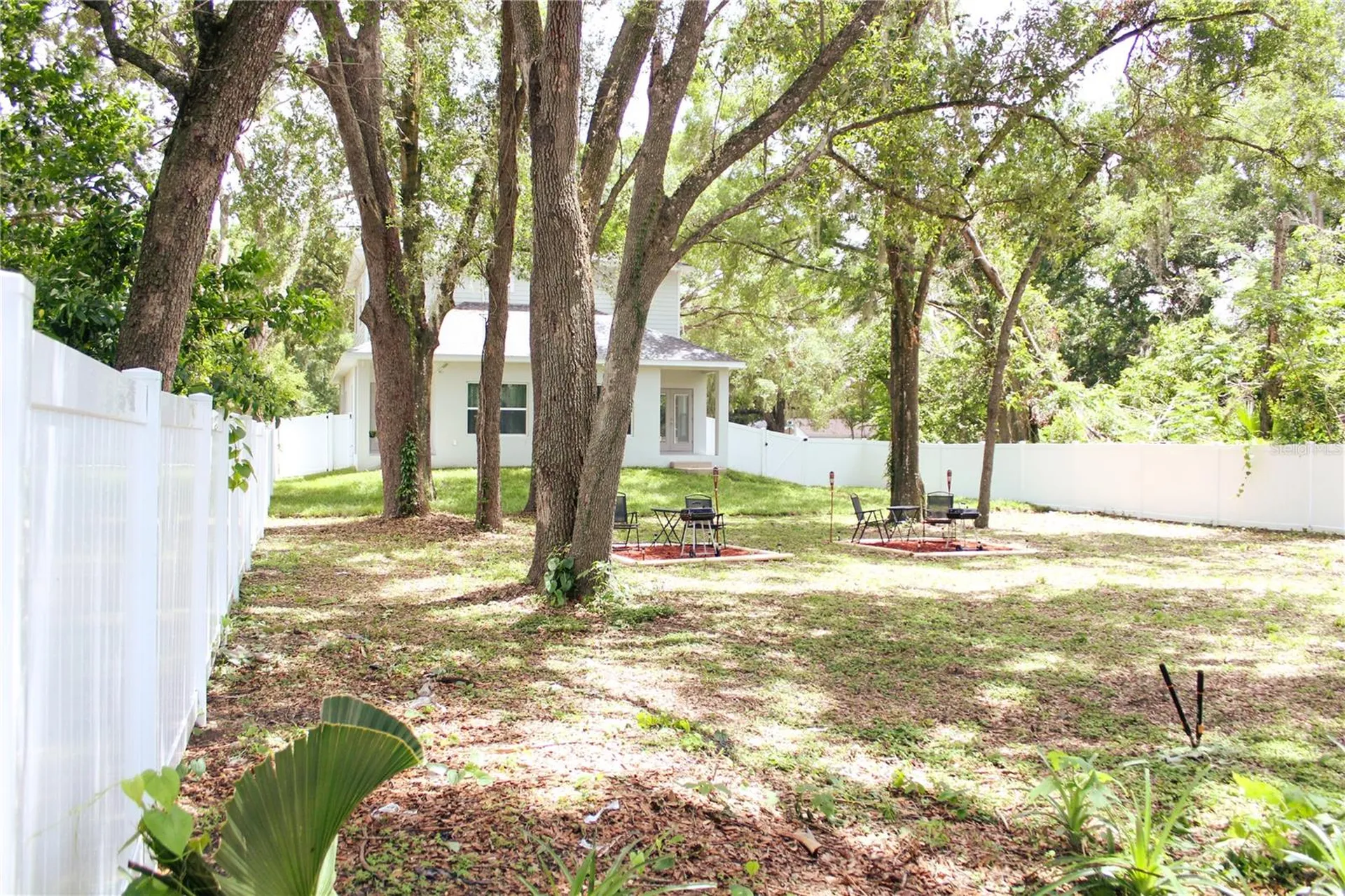 2112 Waitman Leesburg FL 34748