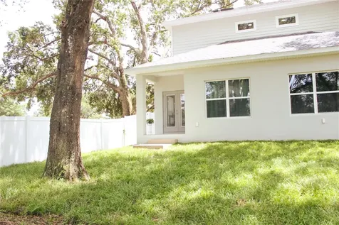 2112 Waitman Leesburg FL 34748