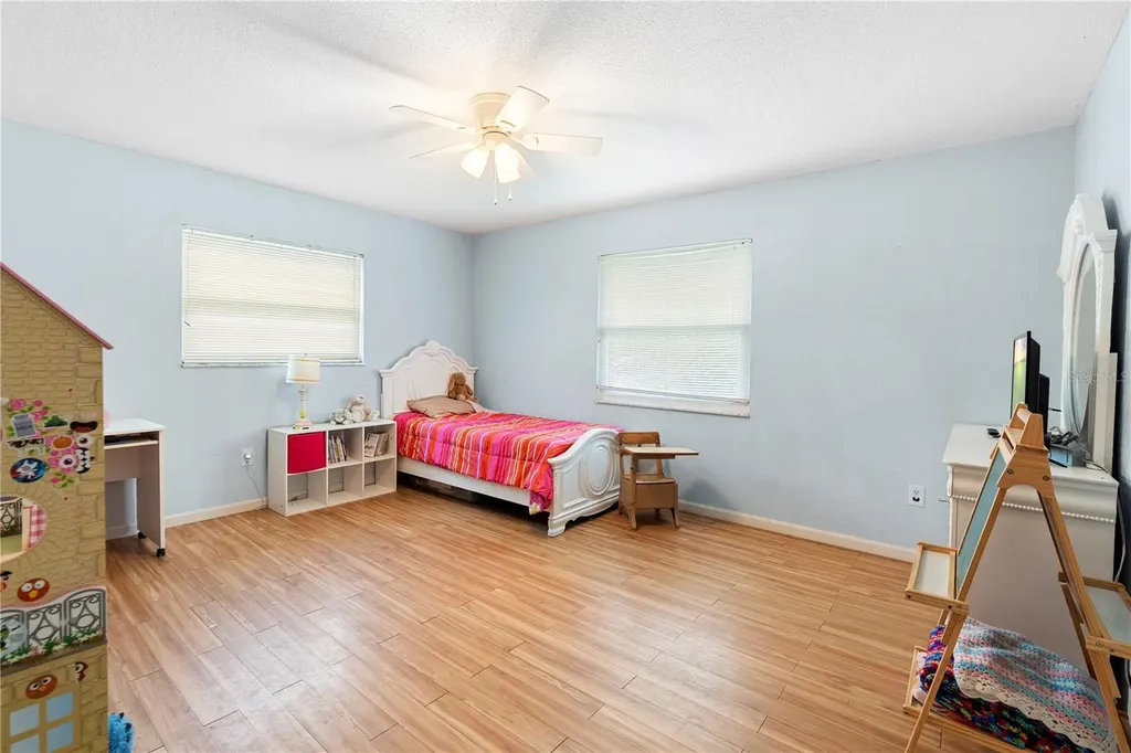 1702 Palmetto Avenue Deland FL 32724