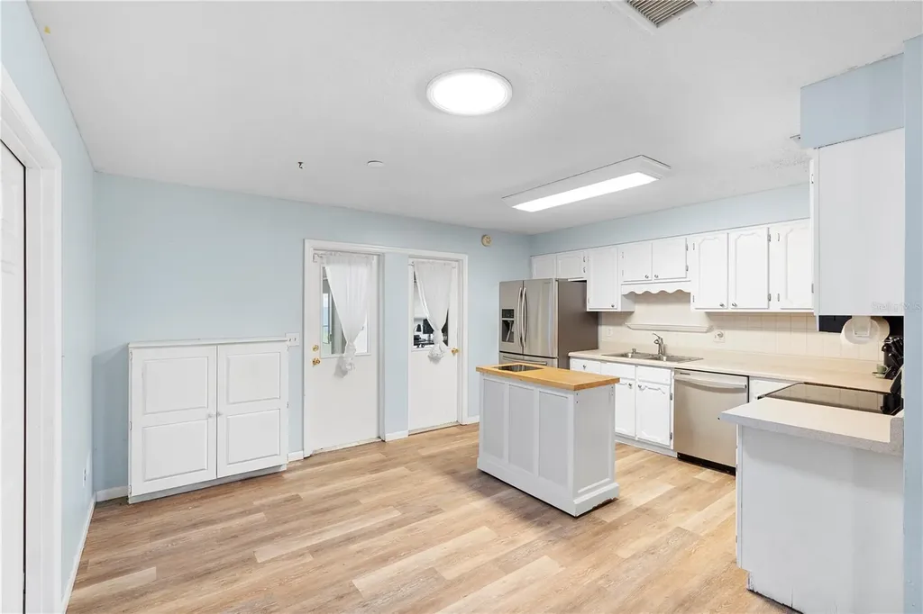 1702 Palmetto Avenue Deland FL 32724