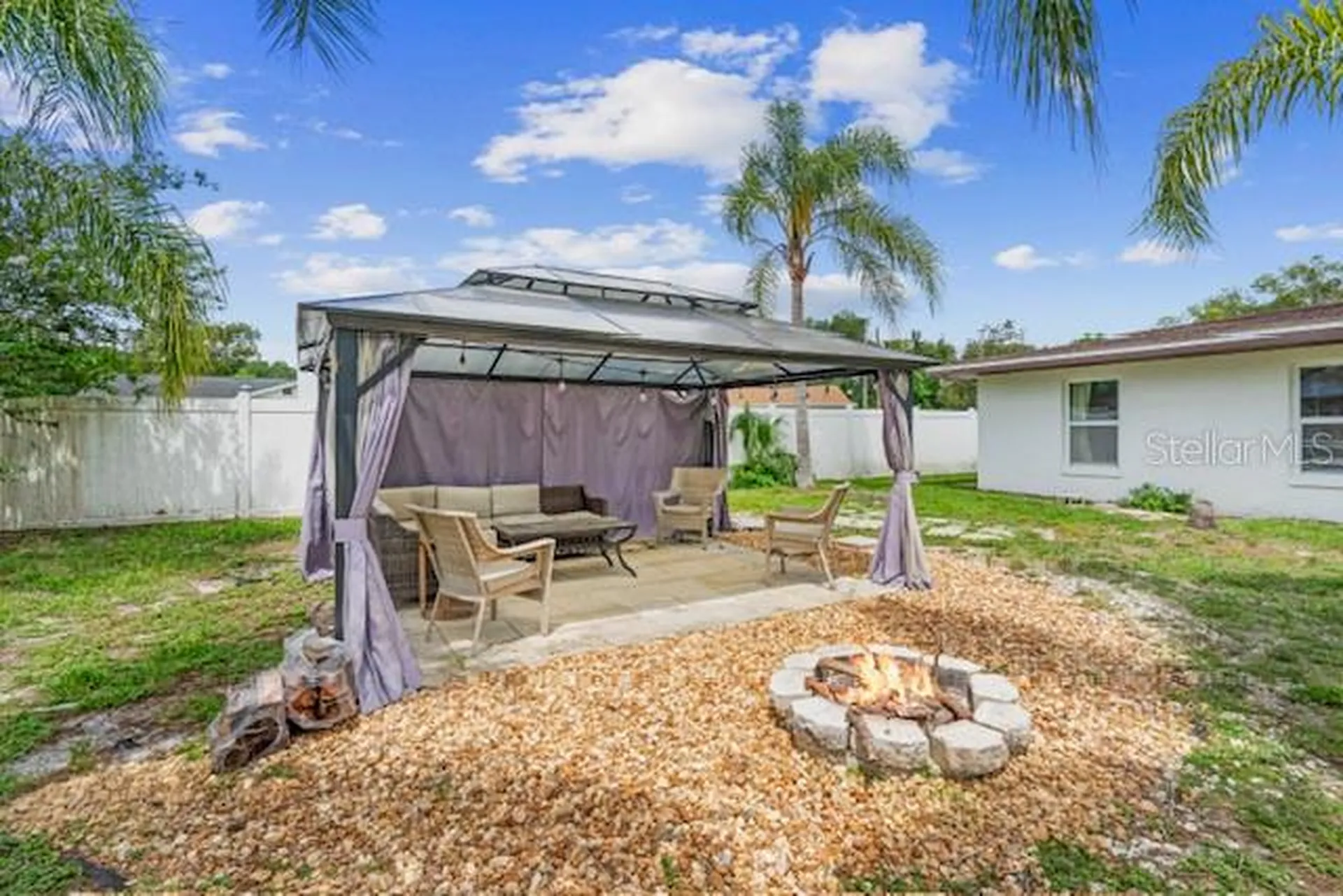 1702 Palmetto Avenue Deland FL 32724