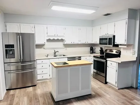 1702 Palmetto Avenue Deland FL 32724