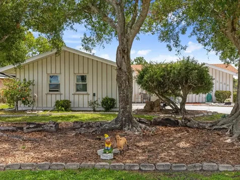2436 Nuremberg Boulevard Punta Gorda FL 33983