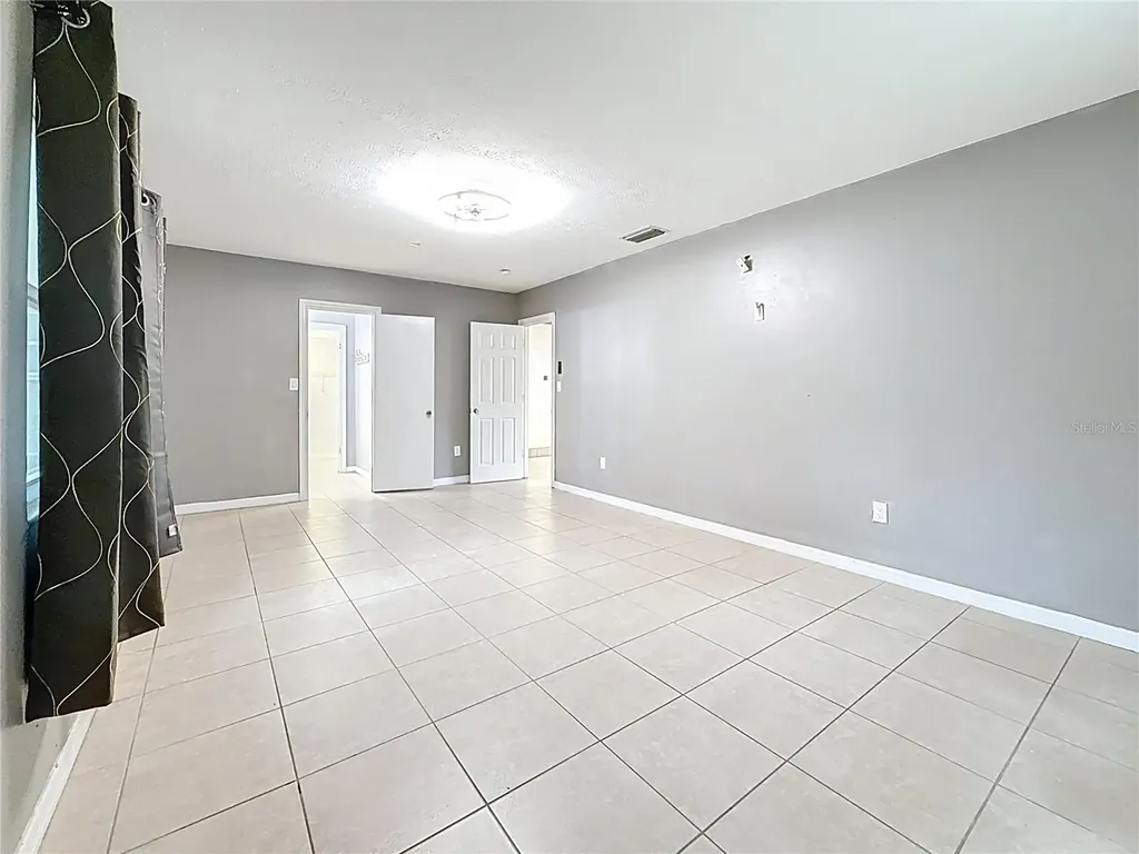 307 Fern Cliff Avenue Temple Terrace FL 33617