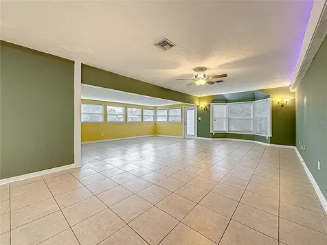 307 Fern Cliff Avenue Temple Terrace FL 33617