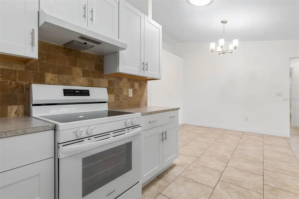 23 Pennfield Lane Palm Coast FL 32164