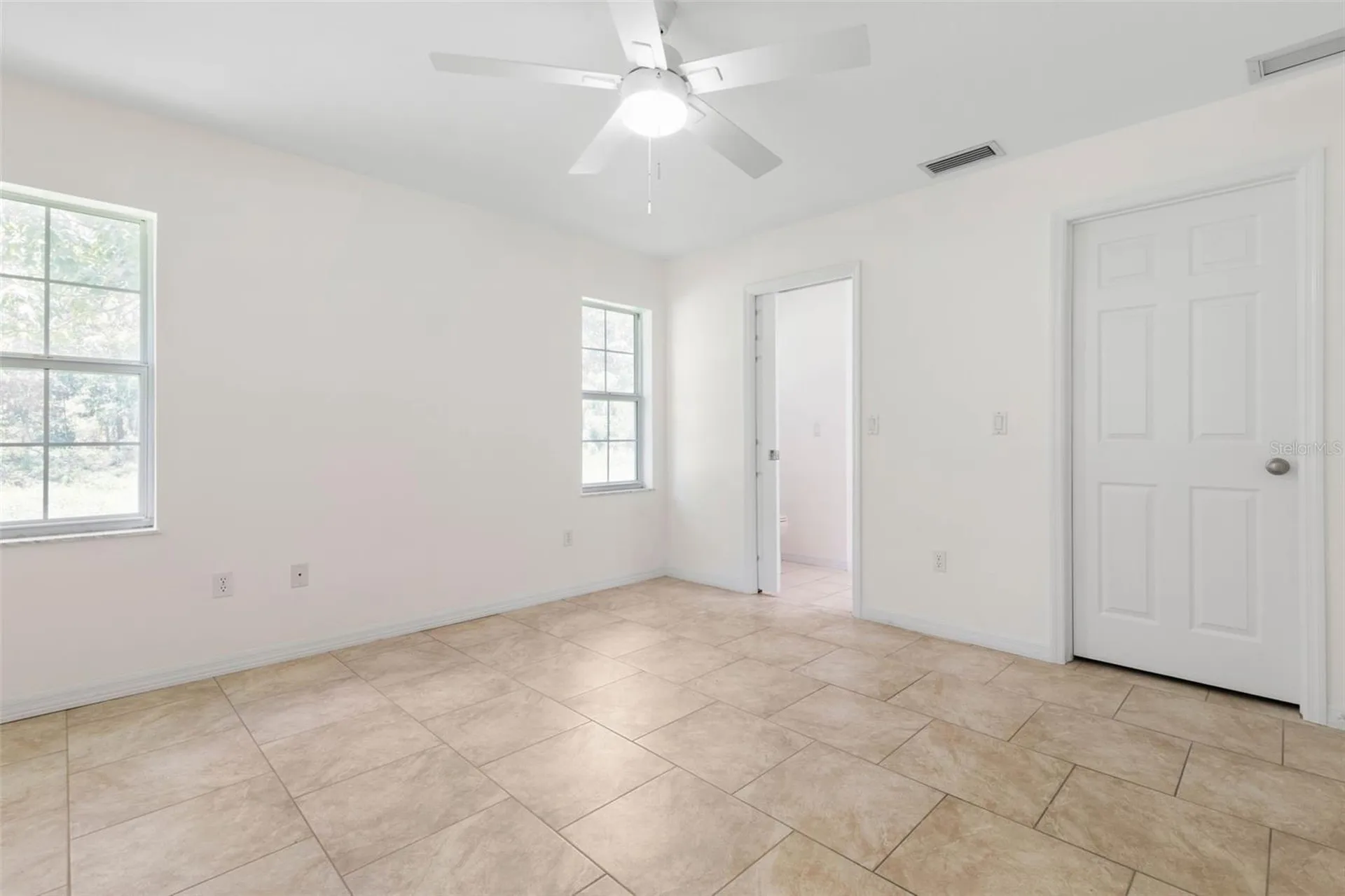 23 Pennfield Lane Palm Coast FL 32164