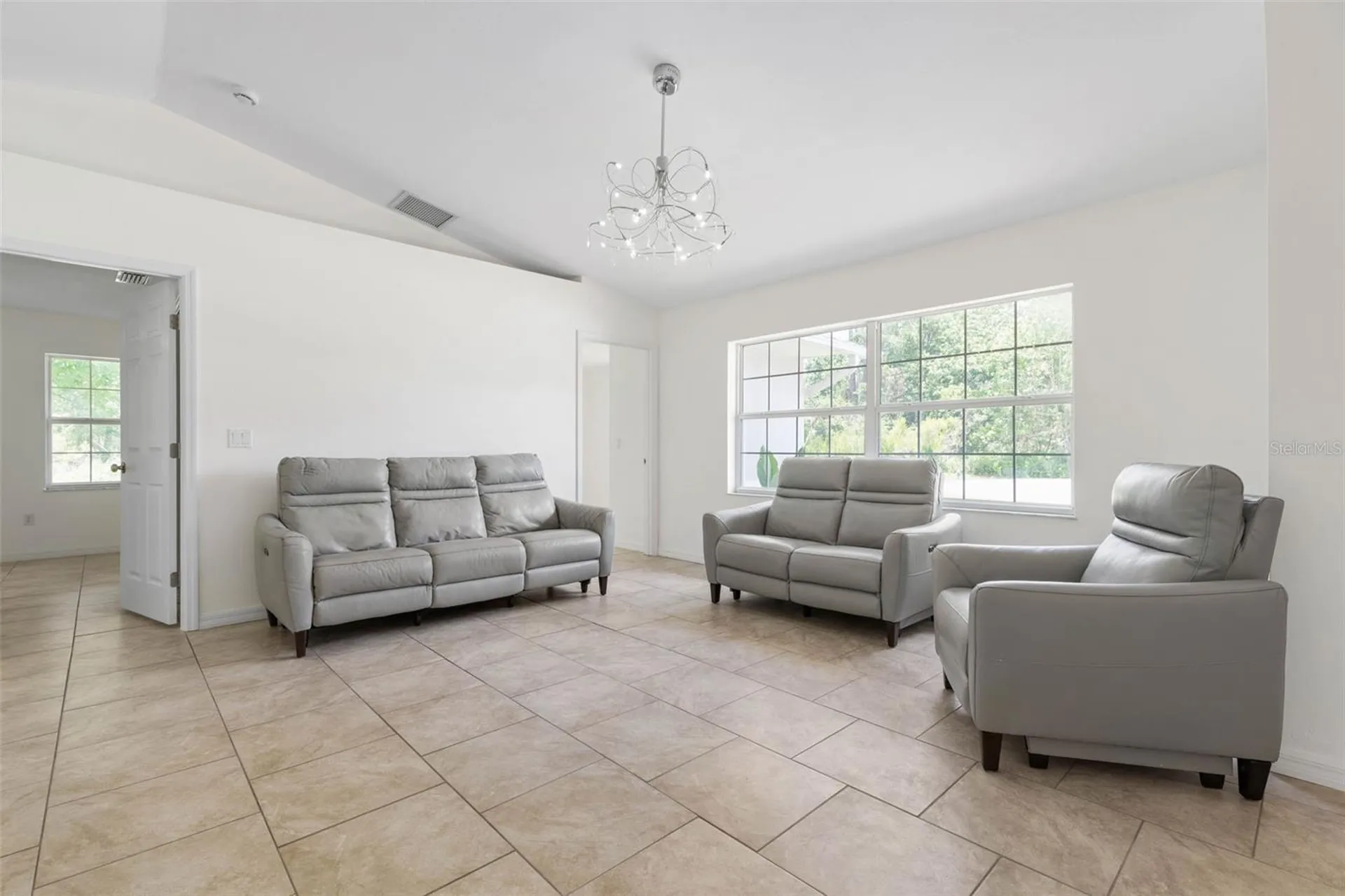 23 Pennfield Lane Palm Coast FL 32164