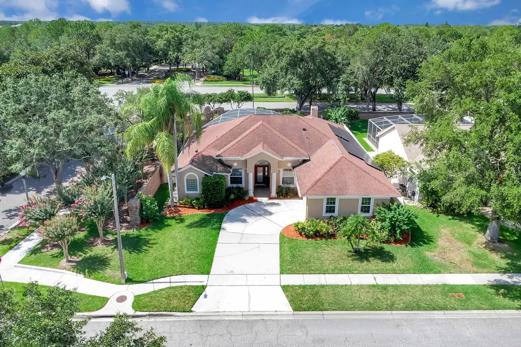 2402 Raven Croft Court Orlando FL 32837