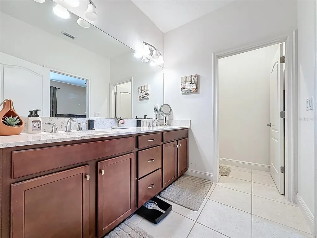 3193 Crispin Circle Harmony FL 34773