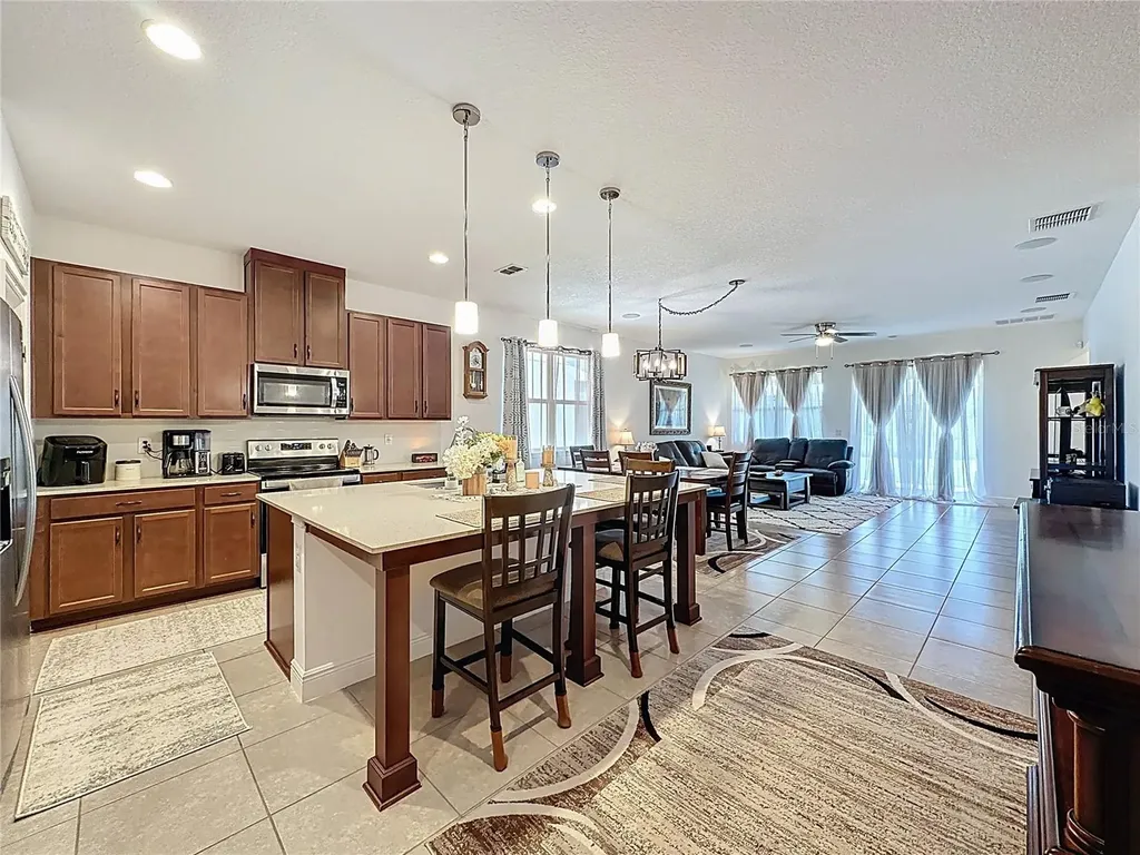 3193 Crispin Circle Harmony FL 34773