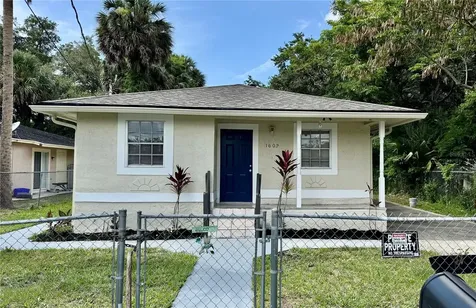 1602 W 12th Street Sanford FL 32771