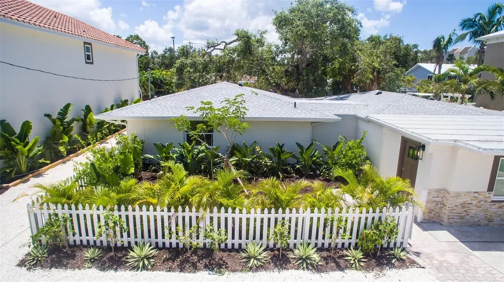 1240 Solitude Lane Sarasota FL 34242