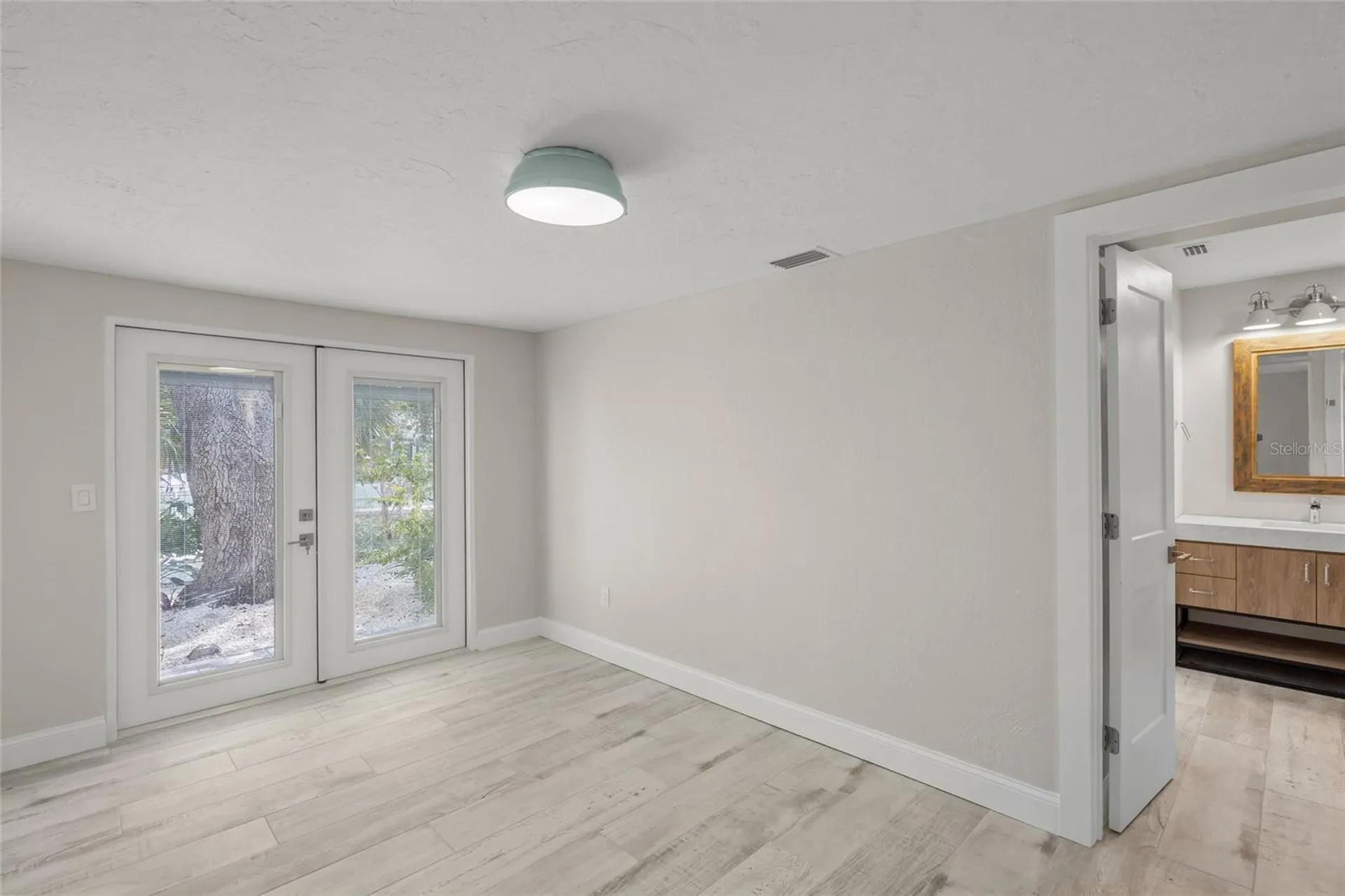 1240 Solitude Lane Sarasota FL 34242
