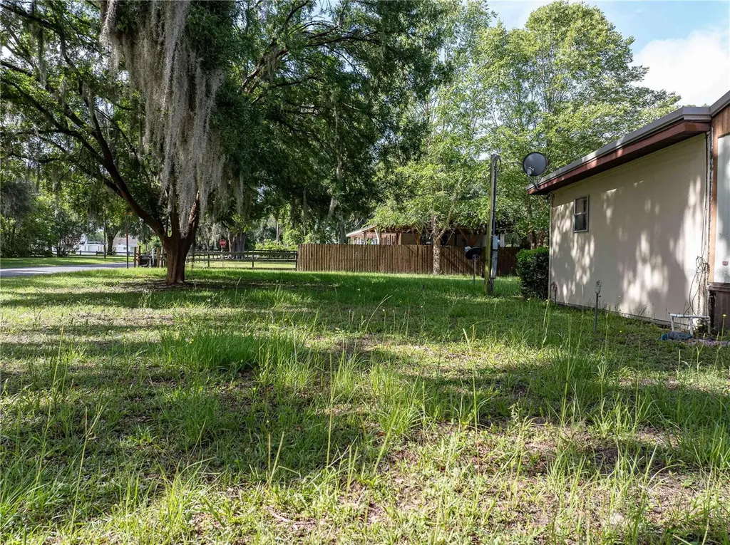 438 SW Dortch Street Fort White FL 32038