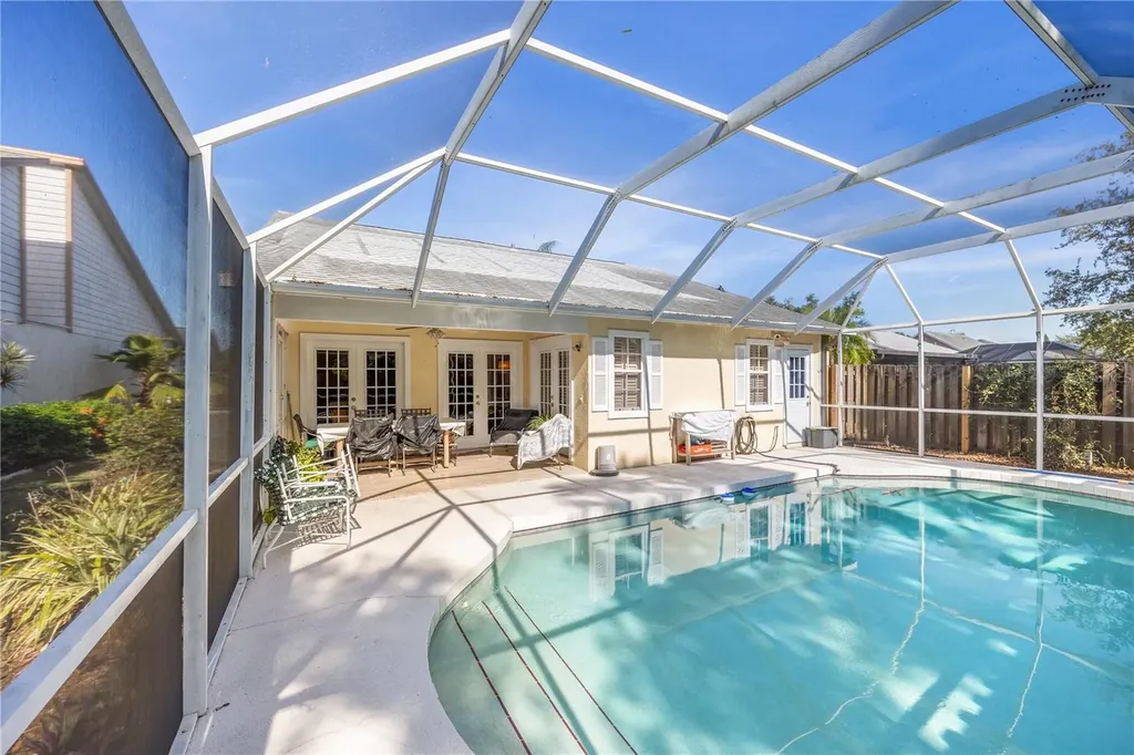 7716 Geneva Lane Sarasota FL 34243
