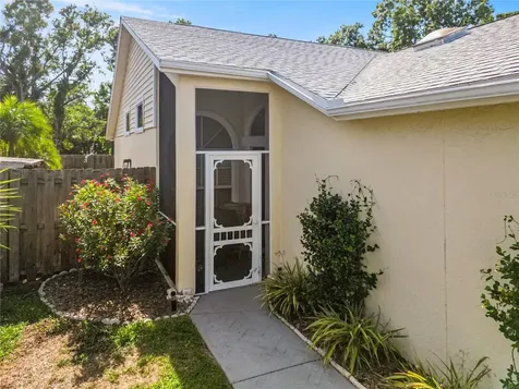 7716 Geneva Lane Sarasota FL 34243