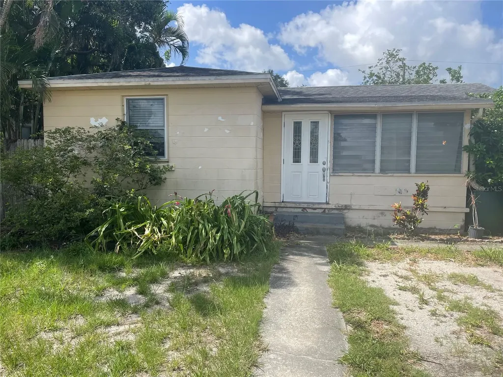 3110 58th Avenue N St Petersburg FL 33714
