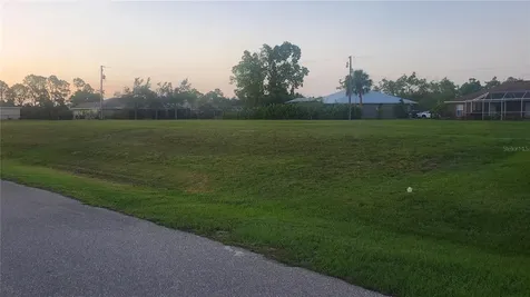 25469 Avillas Court Punta Gorda FL 33955