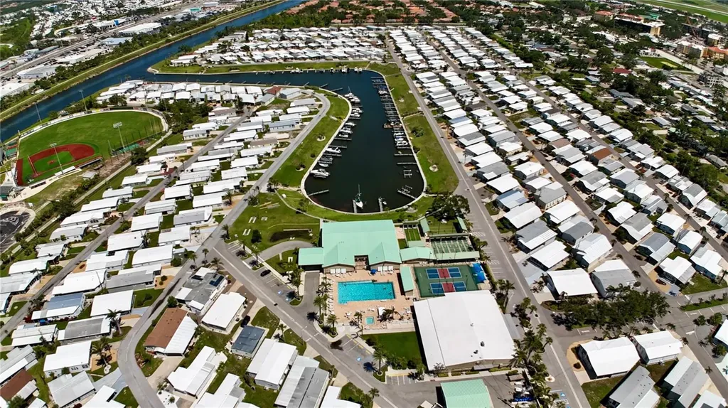 623 Leisure Venice FL 34285