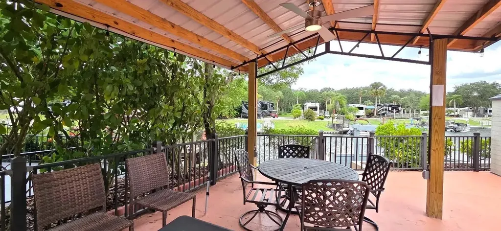 568 Waterway Drive River Ranch FL 33867