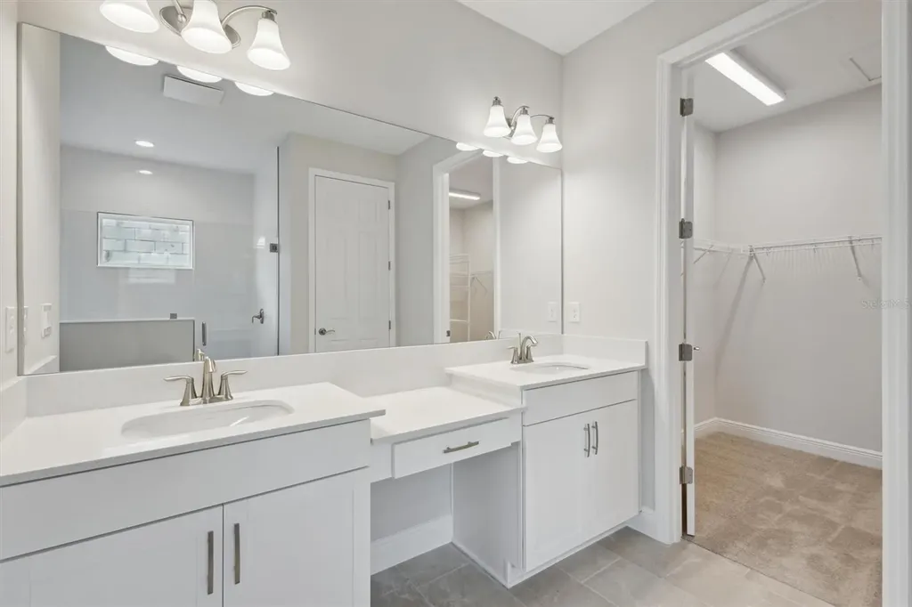 5178 Everlong Drive Apollo Beach FL 33572