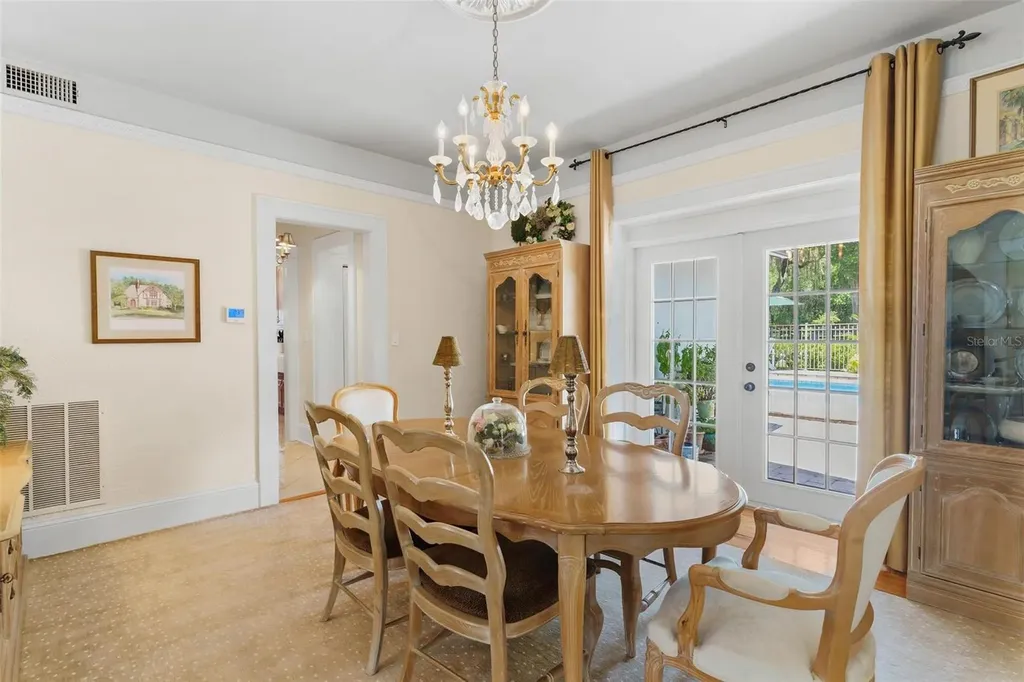 9233 Silver Lake Drive Leesburg FL 34788
