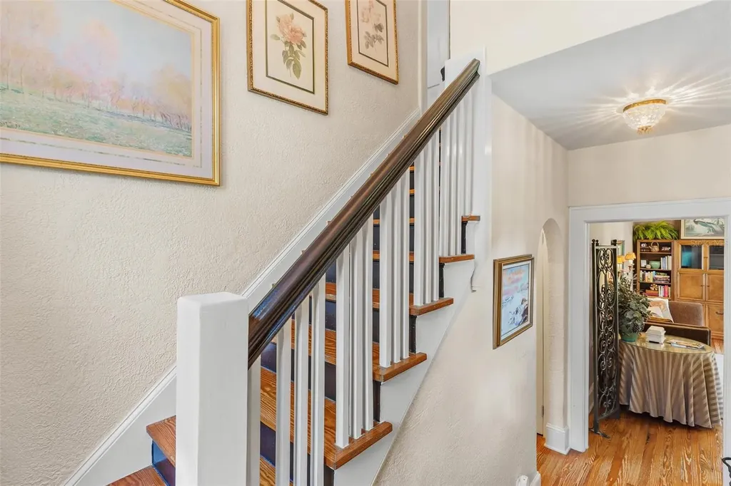 9233 Silver Lake Drive Leesburg FL 34788