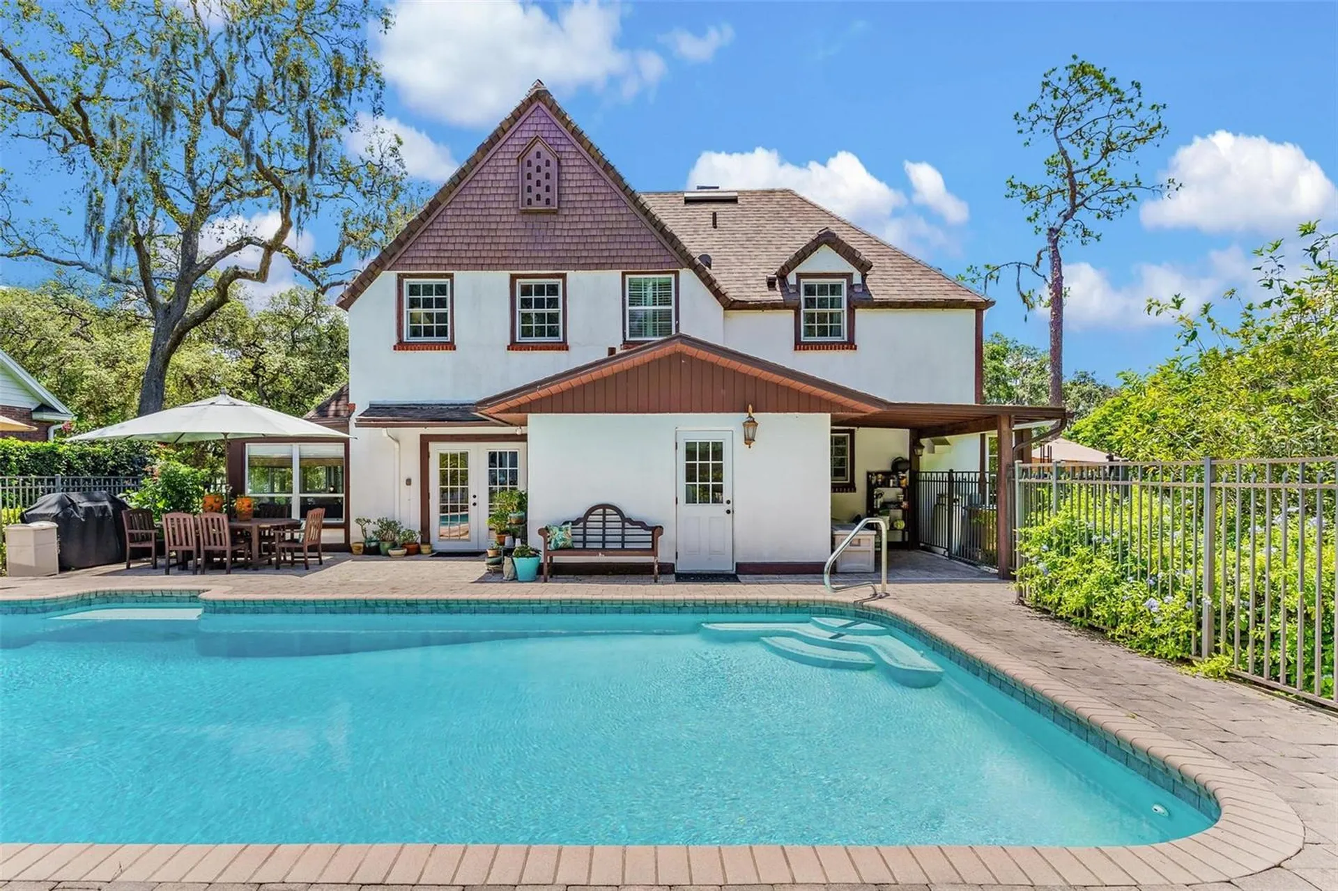 9233 Silver Lake Drive Leesburg FL 34788