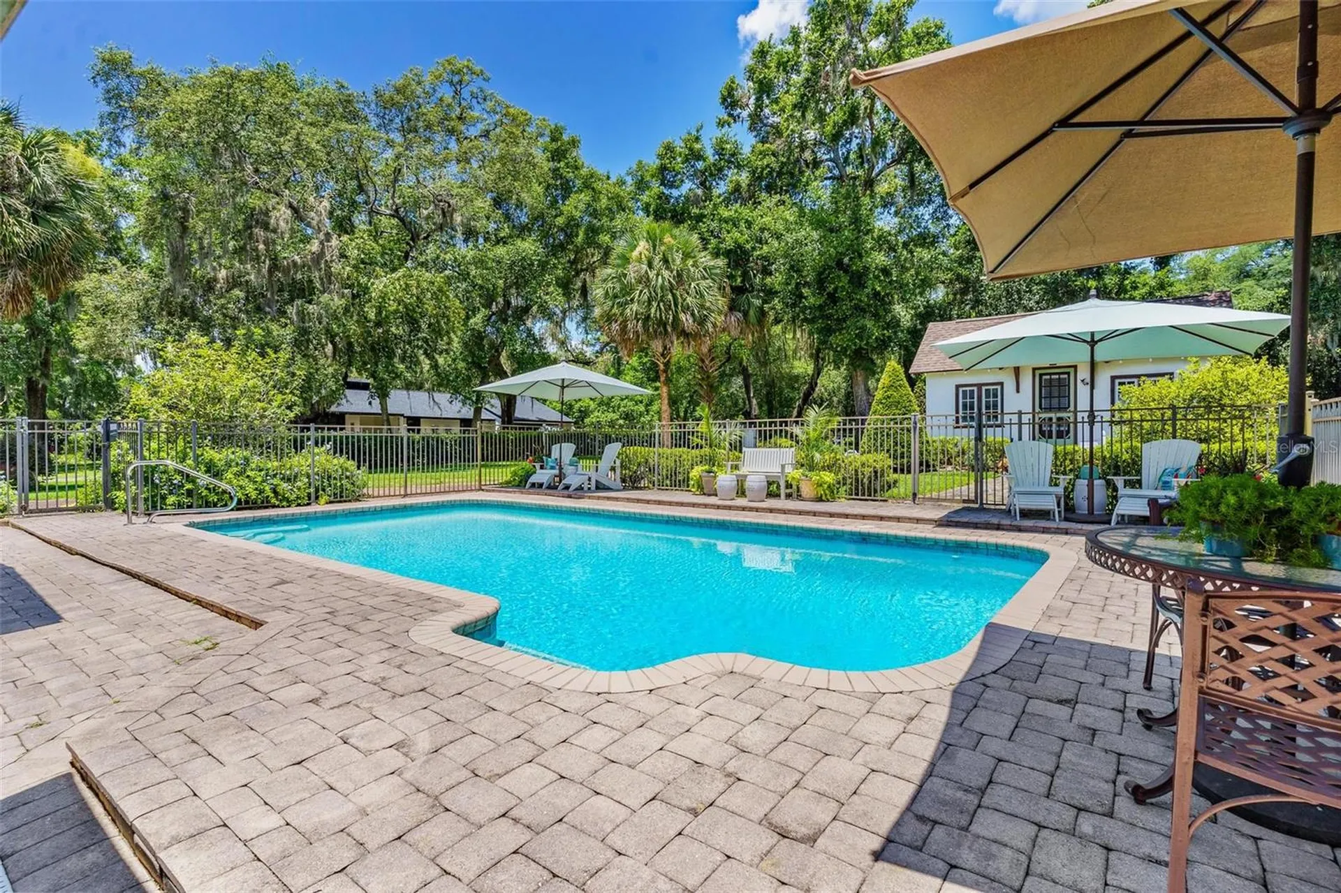 9233 Silver Lake Drive Leesburg FL 34788