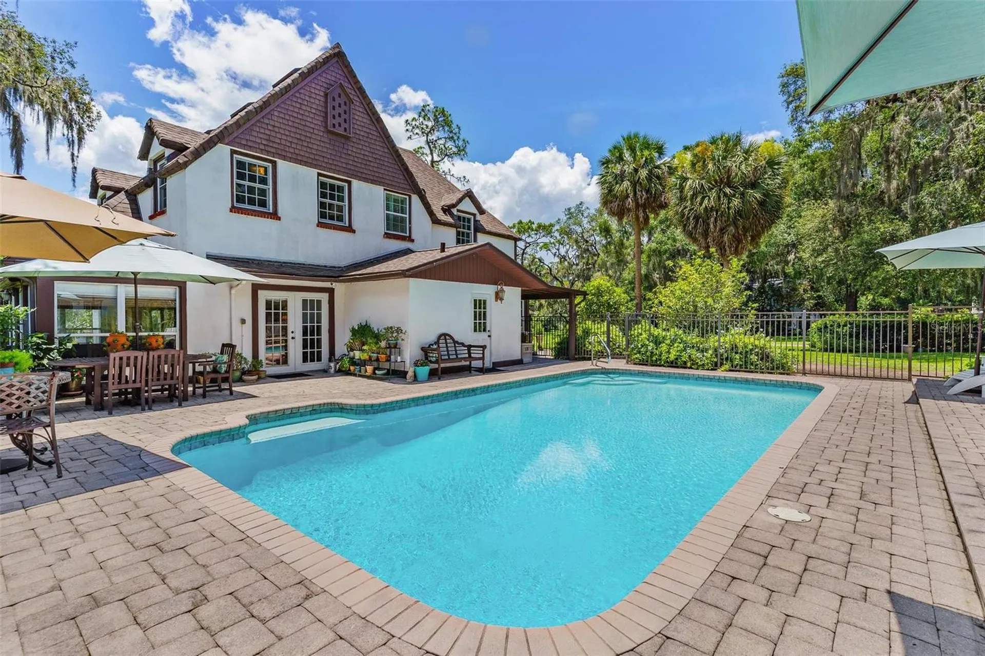 9233 Silver Lake Drive Leesburg FL 34788