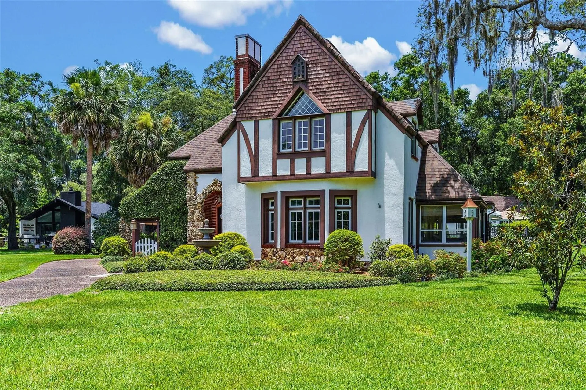 9233 Silver Lake Drive Leesburg FL 34788