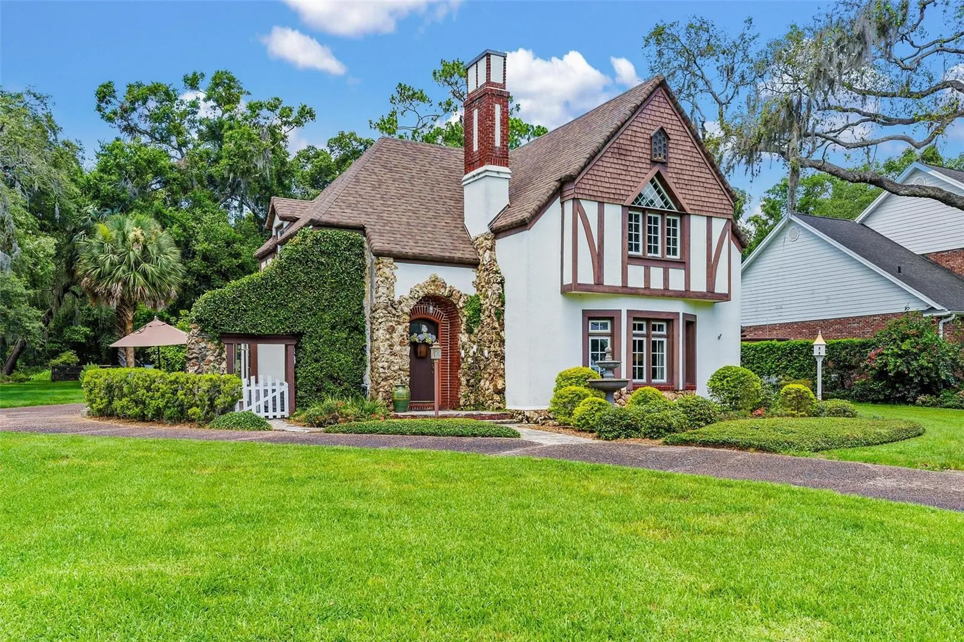 9233 Silver Lake Drive Leesburg FL 34788
