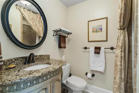 9233 Silver Lake Drive Leesburg FL 34788