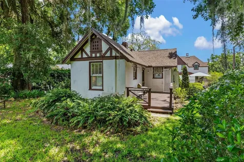9233 Silver Lake Drive Leesburg FL 34788