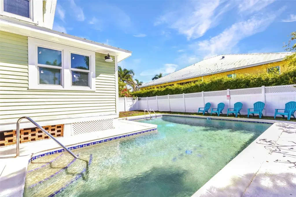 415 W Marion Avenue Punta Gorda FL 33950