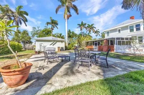 415 W Marion Avenue Punta Gorda FL 33950