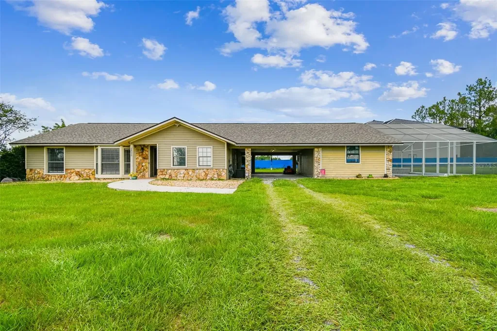 34215 Kiefer Road Dade City FL 33525