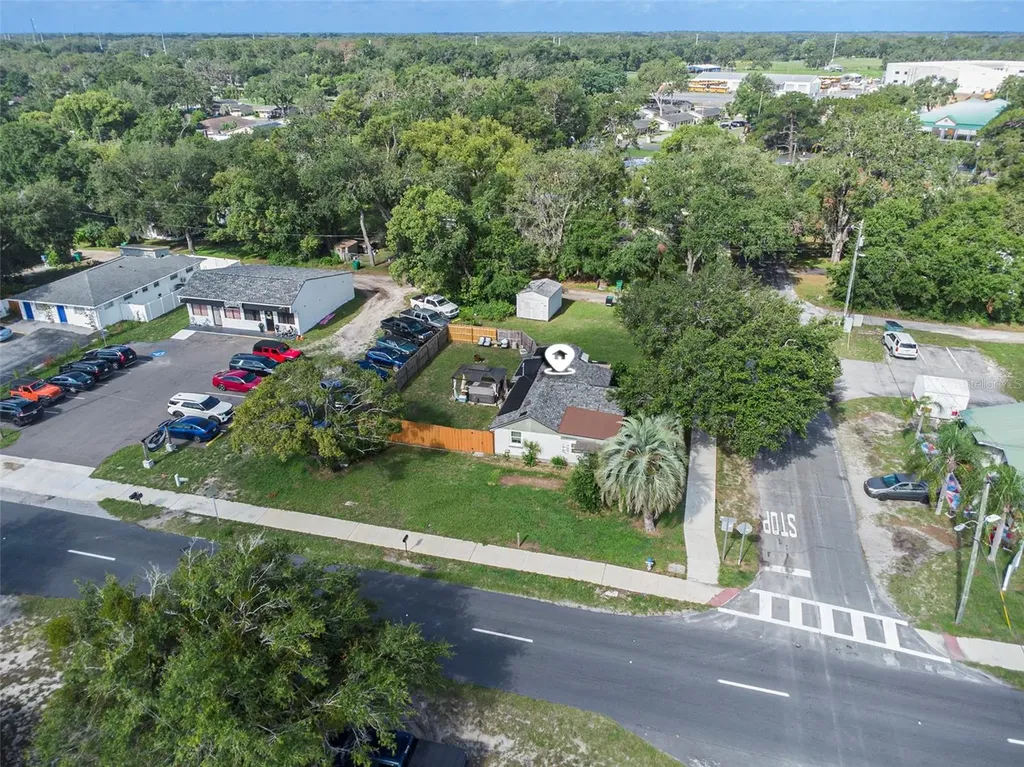 5651 6th Street Zephyrhills FL 33542