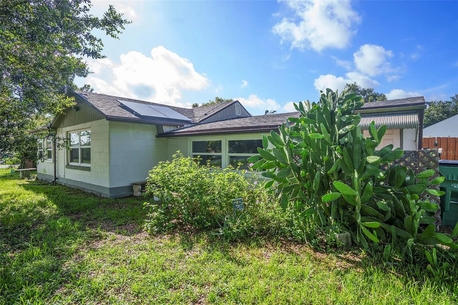 5651 6th Street Zephyrhills FL 33542