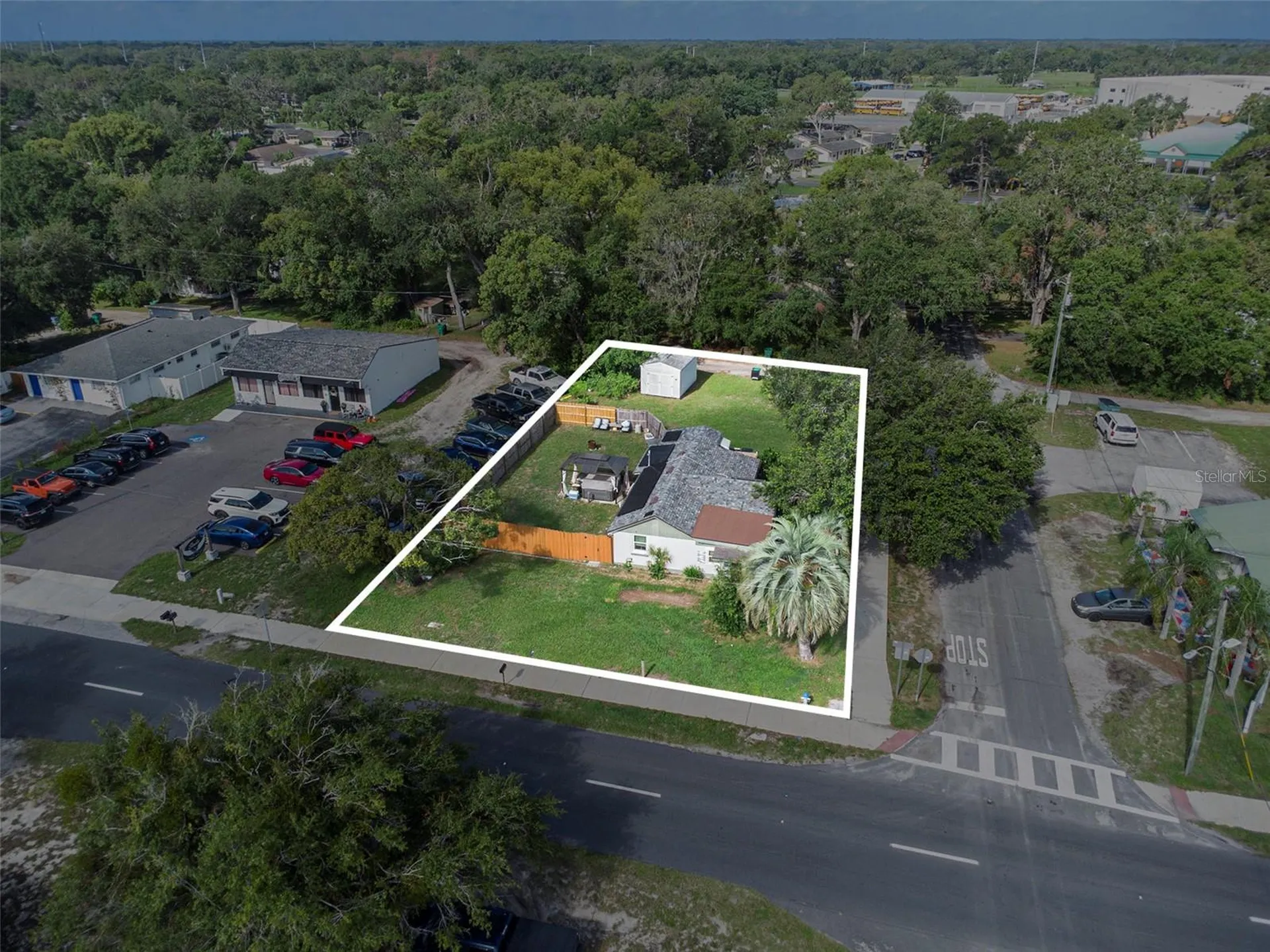 5651 6th Street Zephyrhills FL 33542