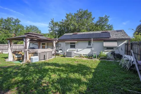 5651 6th Street Zephyrhills FL 33542