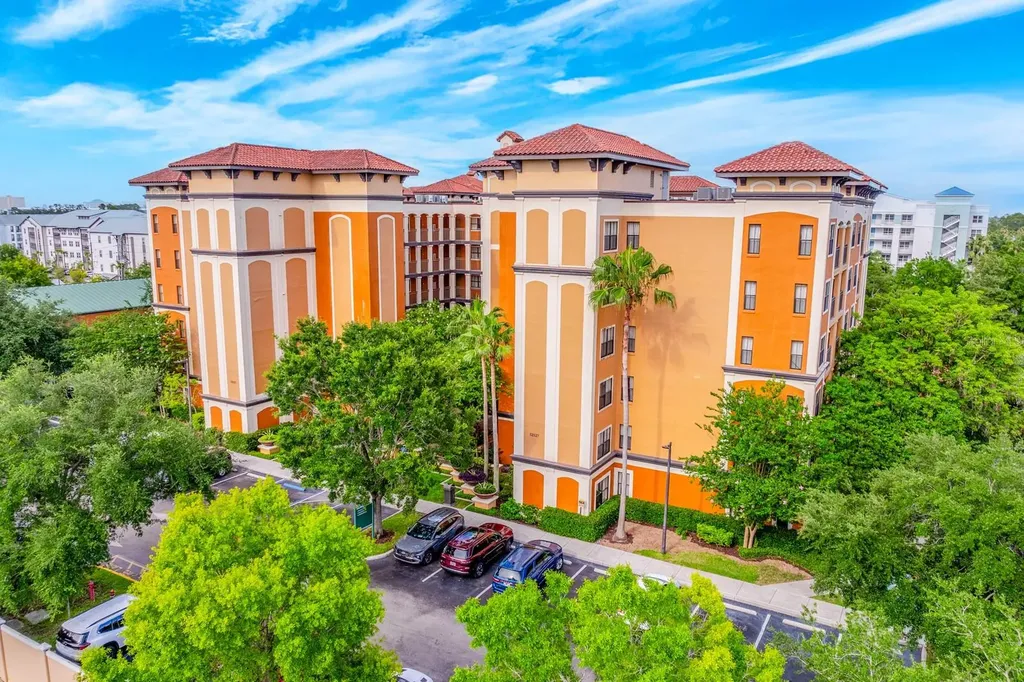 12527 Floridays Resort Drive Orlando FL 32821