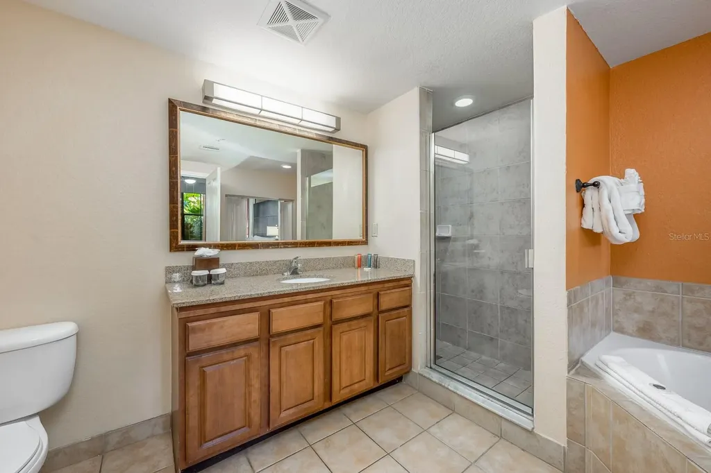 12527 Floridays Resort Drive Orlando FL 32821