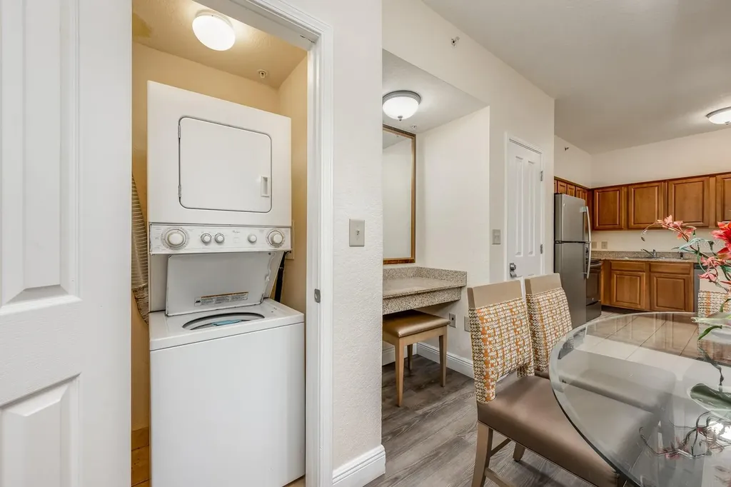 12527 Floridays Resort Drive Orlando FL 32821