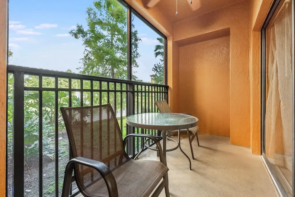 12527 Floridays Resort Drive Orlando FL 32821
