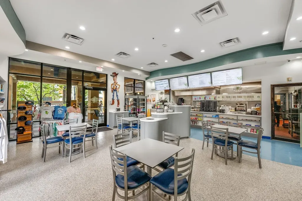 12527 Floridays Resort Drive Orlando FL 32821